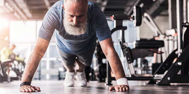 Entrenamiento de fuerza disminuye la sarcopenia