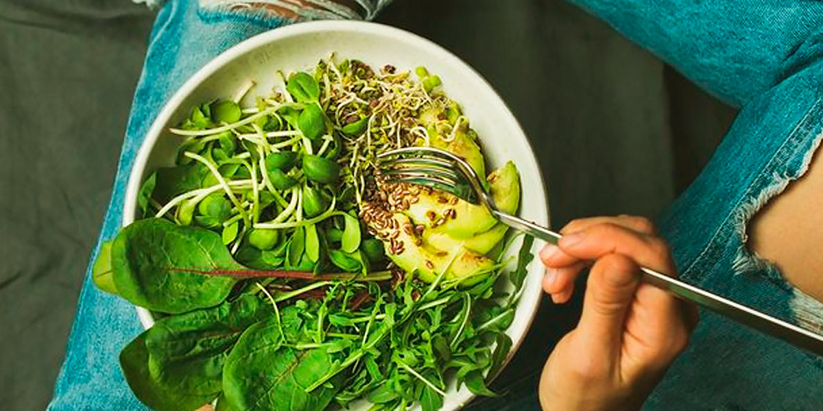 Desayunar para comer sano durante el día
