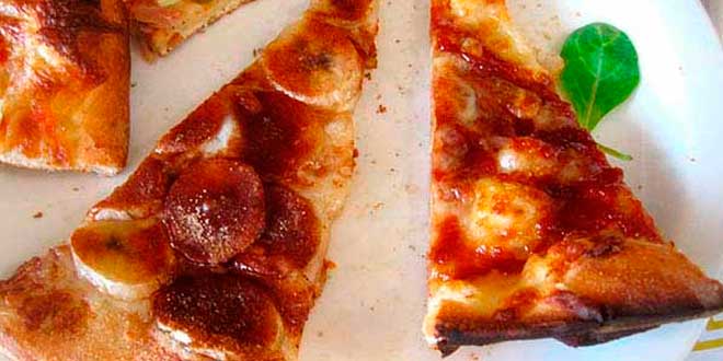 Pizza Proteica con Bananas