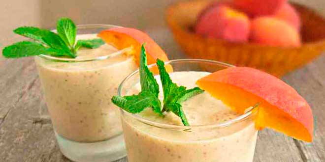 Smoothie de Durazno y Almendras Smoothie de Durazno y Almendras