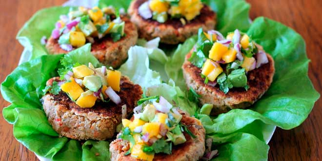 Hamburguesa de Quinoa Vegana Hamburguesa de Quinoa Vegana