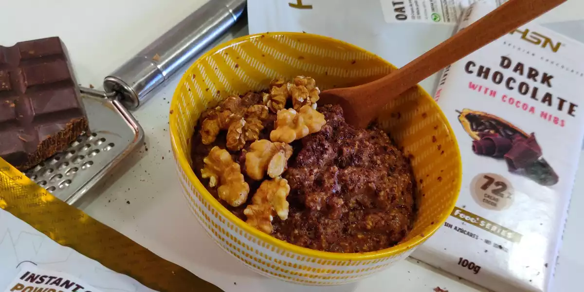 Gachas de Avena con Chocolate y Nueces Gachas de Avena con Chocolate y Nueces
