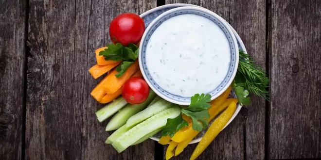 Verduras con Salsa Tzatziki Verduras con Salsa Tzatziki
