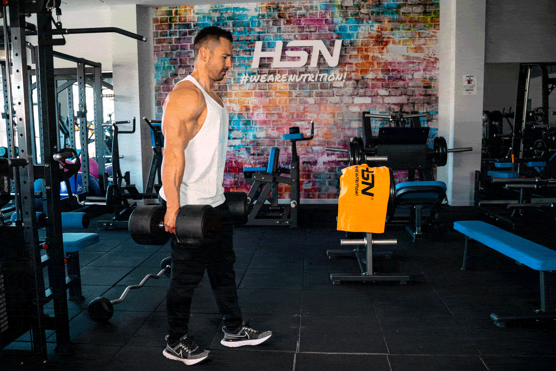 Paseo del Granjero con mancuernas Paseo del Granjero con mancuernas