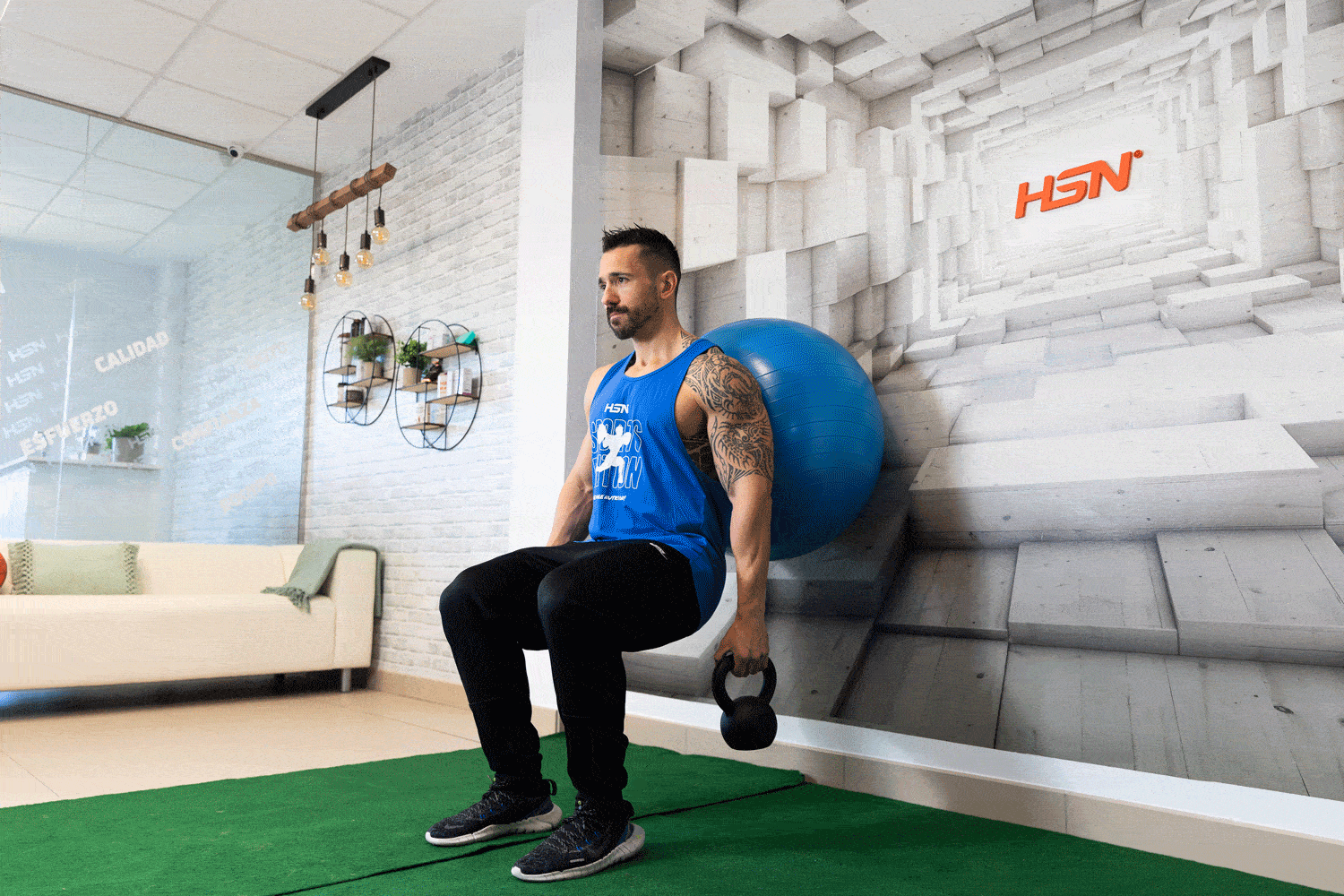 Ball Squat con pesa