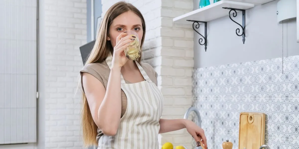 Mito nutrizionale dell'acqua