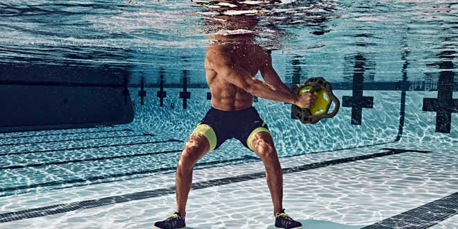 Ejercicios de Abdominales en el agua