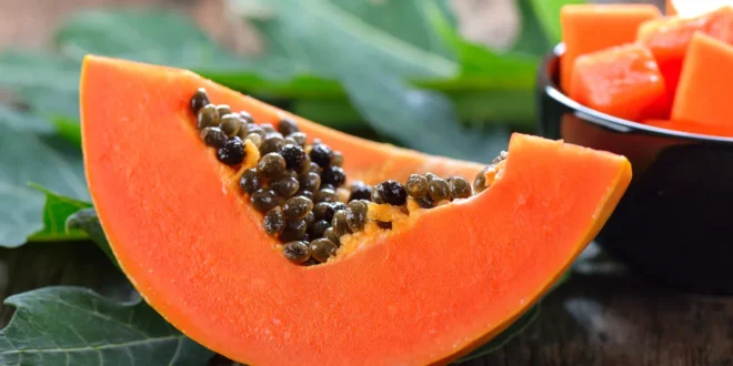 Propiedades de la papaya y los beneficios de incluirla en tu dieta Propiedades de la papaya y los beneficios de incluirla en tu dieta