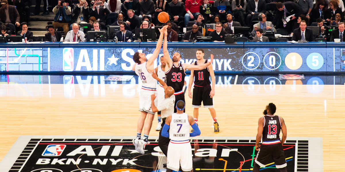 ¿Qué capacidad de salto tienen los jugadores de baloncesto?