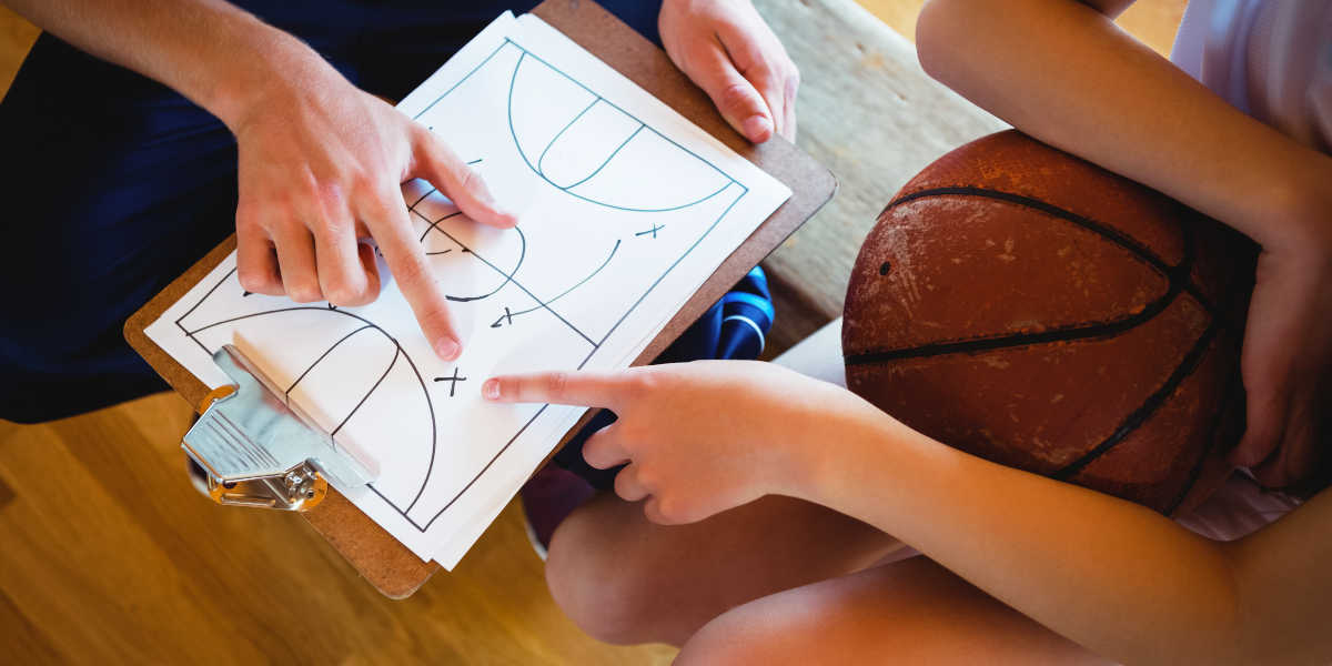 Claves para lograr un entrenamiento funcional en Baloncesto Claves para lograr un entrenamiento funcional en Baloncesto