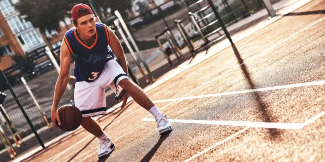 Guía de Entrenamiento de Baloncesto por Posiciones: Bases Guía de Entrenamiento de Baloncesto por Posiciones: Bases