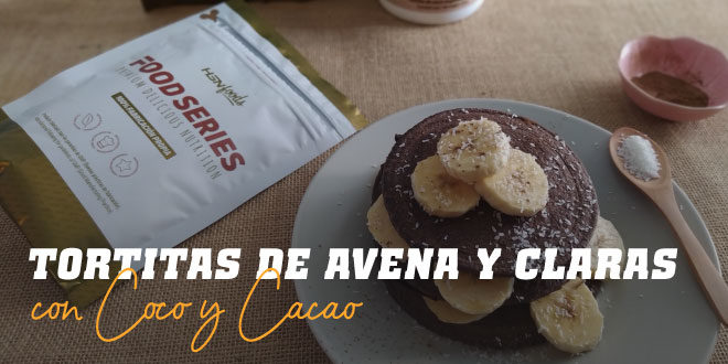 Tortitas de Avena y Claras con Coco y Cacao Tortitas de Avena y Claras con Coco y Cacao