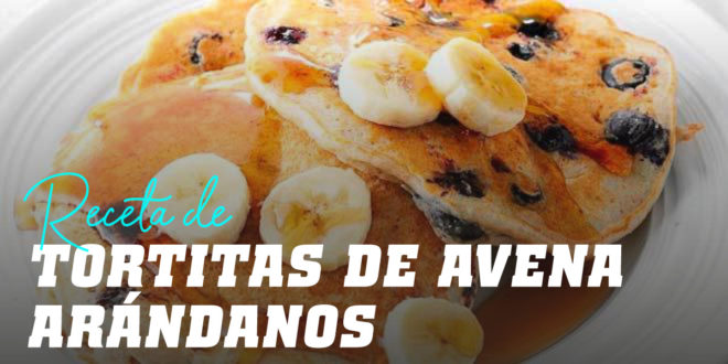 Tortitas de Avena con Arándanos y Banana