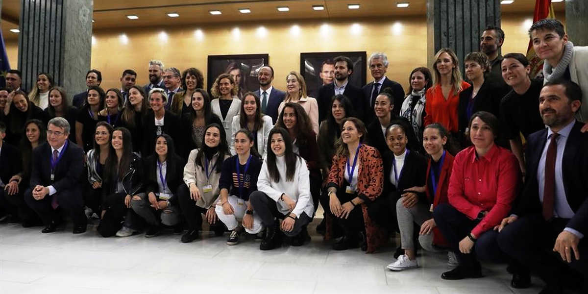 Convenio Fútbol Femenino Firma Convenio Fútbol Femenino Firma