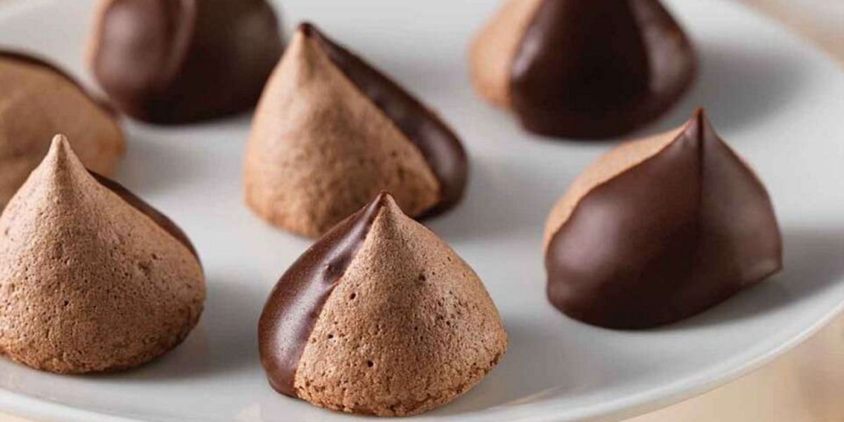 Merengue de Chocolate y Coco Merengue de Chocolate y Coco