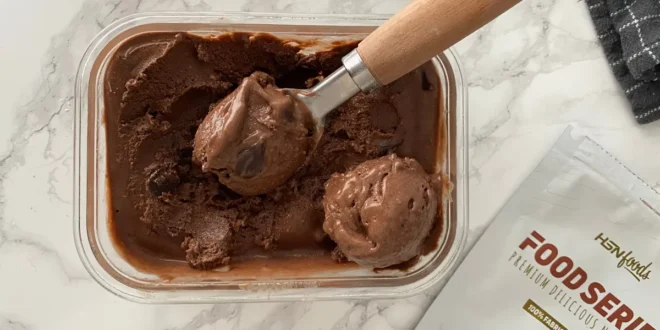 Helado proteico casero de chocolate Helado proteico casero de chocolate