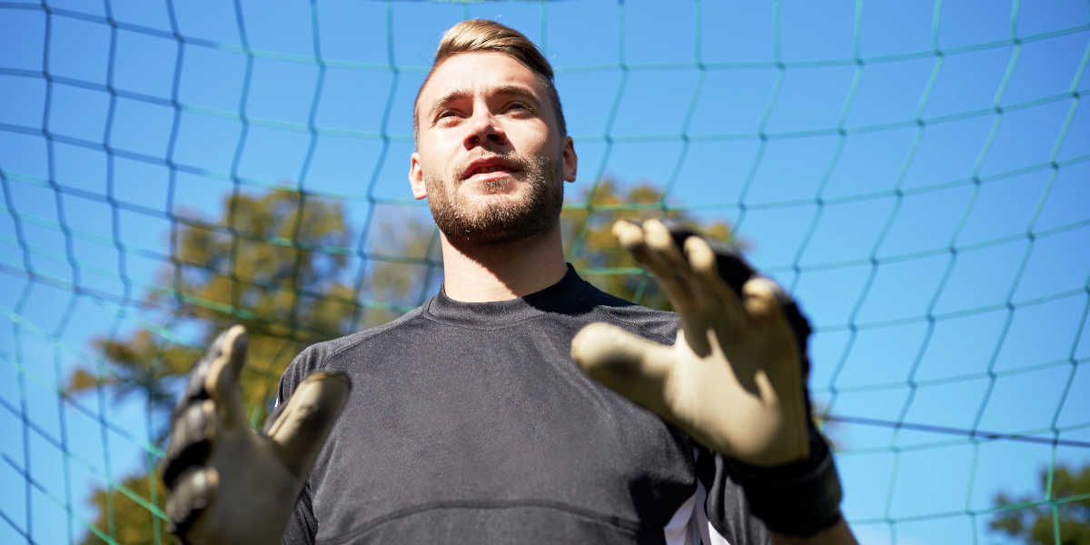 ¿Come igual un portero que un delantero de fútbol?