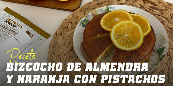 Bizcocho de Almendra y Naranja con Pistachos Bizcocho de Almendra y Naranja con Pistachos