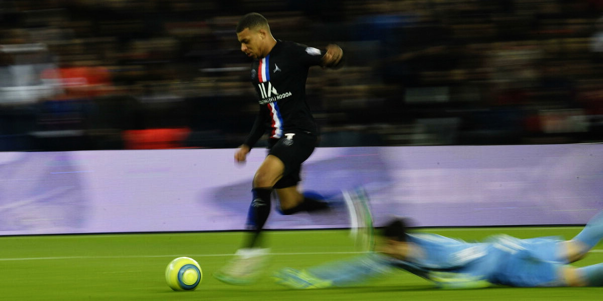 Fuerza y Aceleración en Fútbol