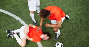 Lesión LCA en fútbol: Guía completa de recuperación y nutrición