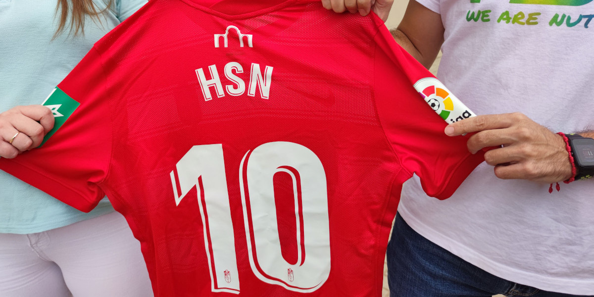 Colaboración HSN y Granada CF Colaboración HSN y Granada CF