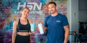 ¿Cuándo tomar la creatina, antes o después de entrenar?