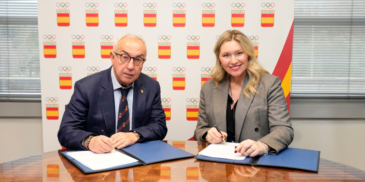 Firma acuerdo HSN & COE