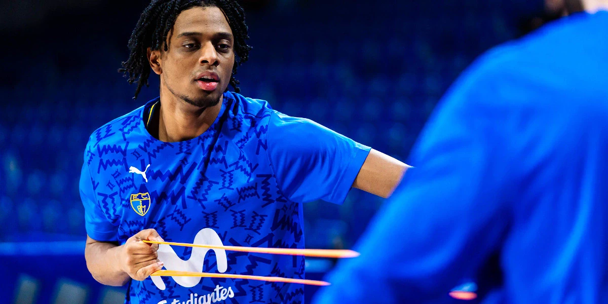 Fatigue liée aux voyages professionnels basket