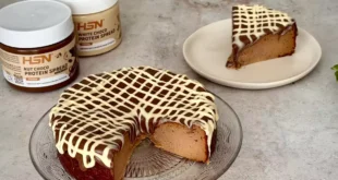 Cheesecake Proteico de Chocolate y Avellanas