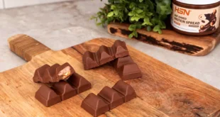 Chocolatinas crujientes rellenas de crema de avellanas