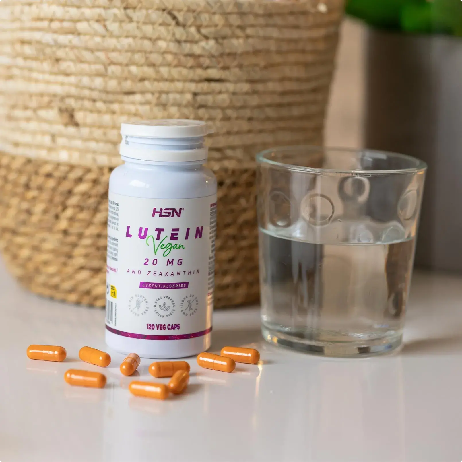 Lute&iacute;na con zeaxantina en c&aacute;psulas